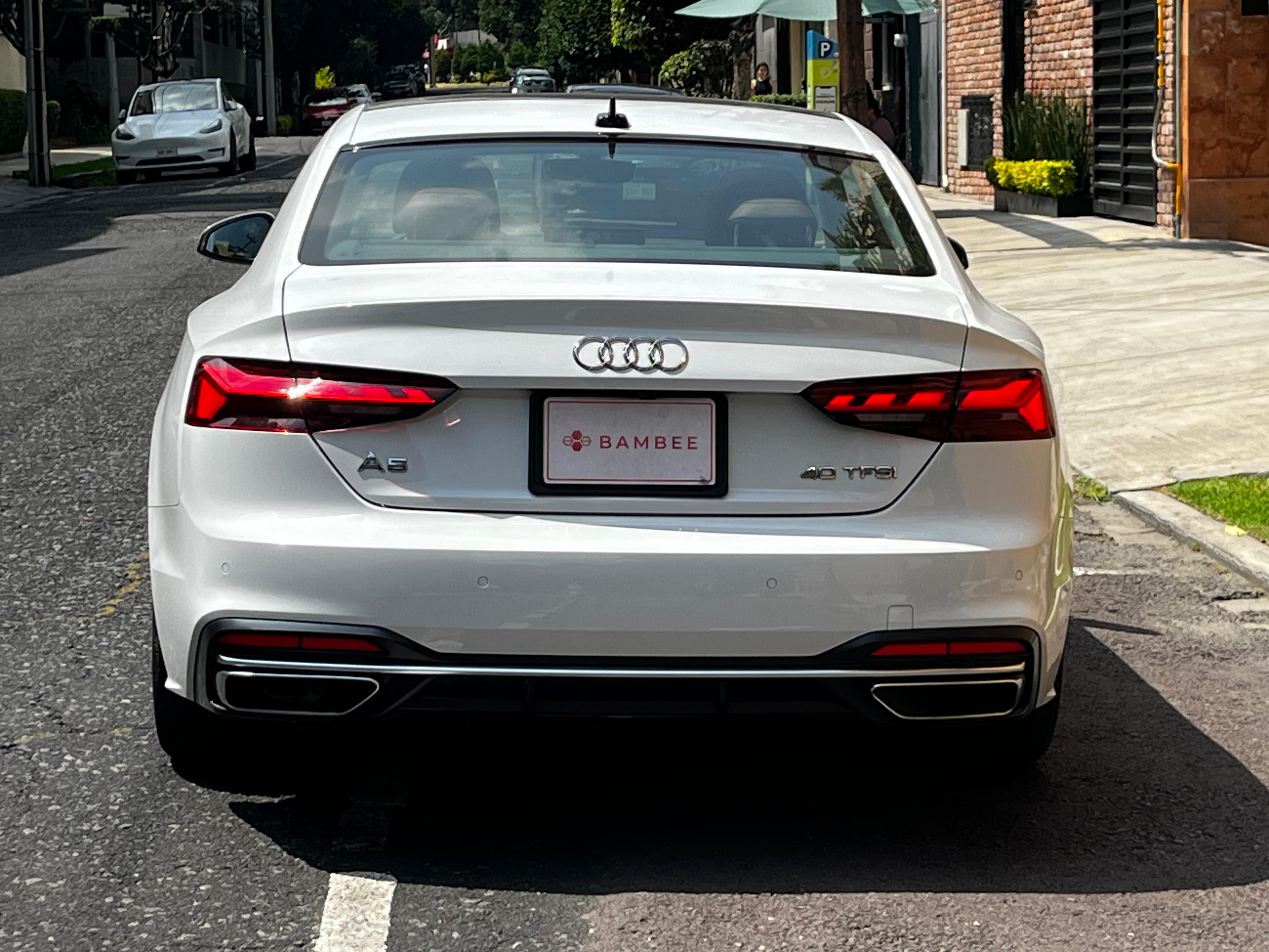 Audi  A5 SELECT MILD HYBRID COUPE  2023